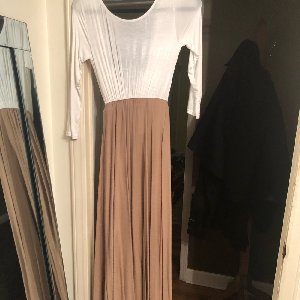 Maxi dress
